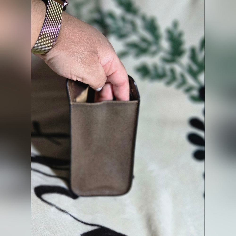 💯 Authentic Vintage Gucci Supreme Web Sherry Line Clutch - Picture 3 of 12